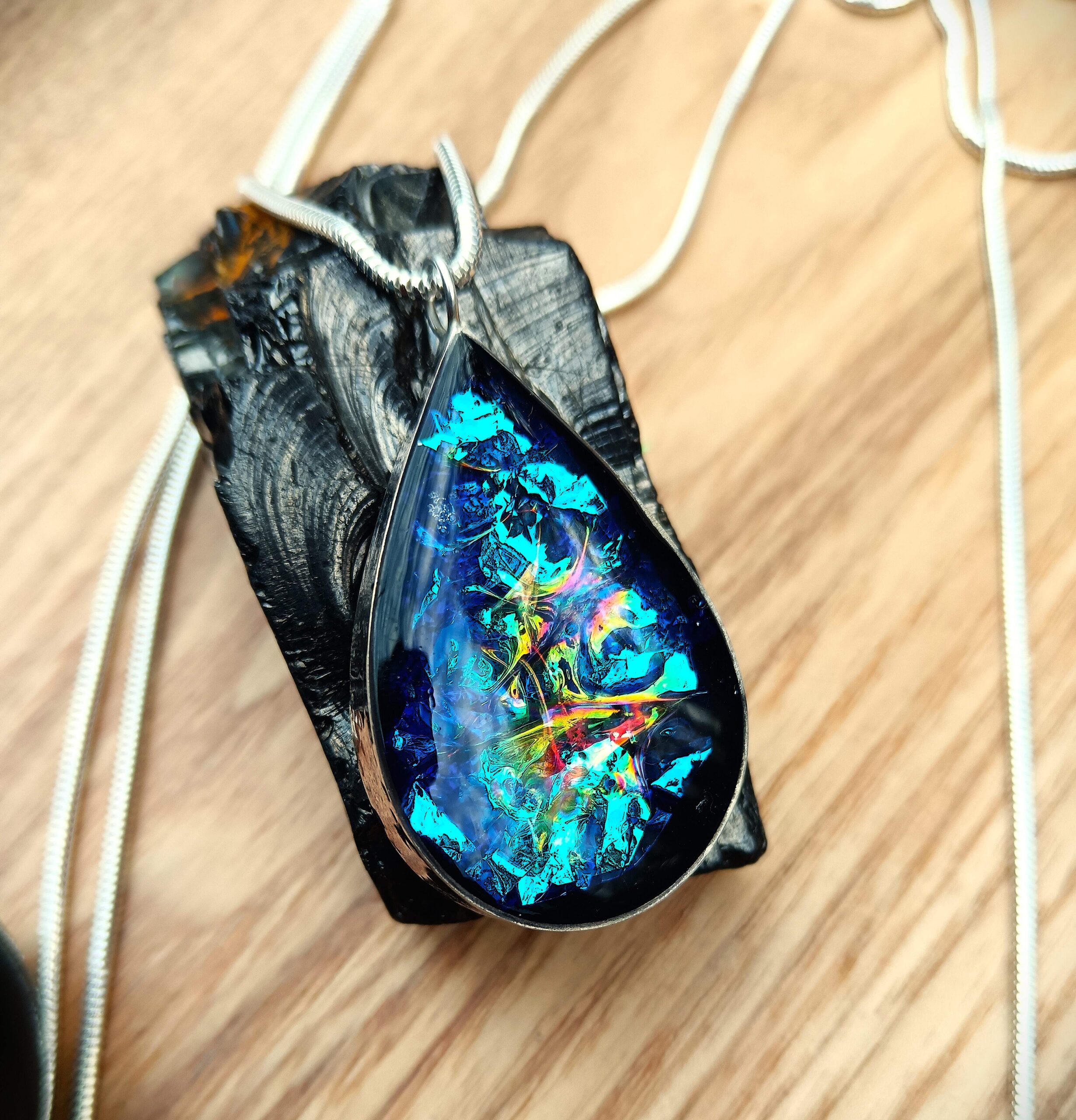 UNIQUE SILVER SHUNGITE PENDANT - Stunning Design in a Handmade Sterling Silver Setting + Silver Chain - Image 3