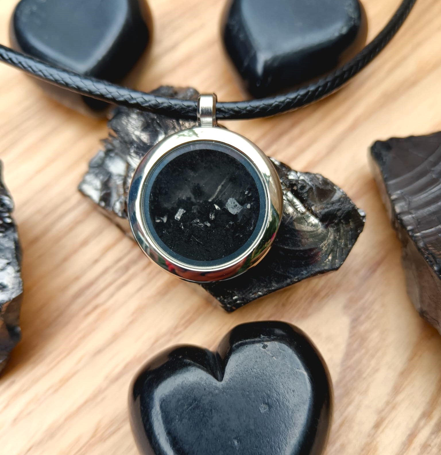 Powerful Shungite with stylish LOCKET or VIAL - Image 4